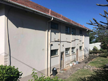 Ideal for either extended families, or income generator. Close to shops and the ocean. 4 x units, 2 upstairs and 2 downstairs all consisting of 2 bedrooms, 1 bathroom, kitchen, open plan lounge dining area with enclosed balcony with sea views. lovely spacious garden well maintained, 4 single lock up garages. Priced right at R2 400,000.00
